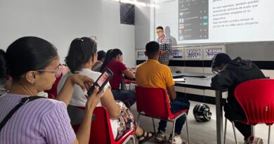 Taller de Neuroventas en los Puntos Vive Digital Transforma A Emprendedores