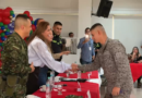 Gobernación del Meta entrega bonos de $1 millón a jóvenes que inician el servicio militar