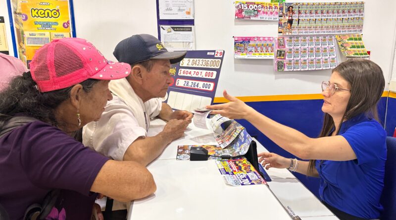 El jueves comienzan a pagar Colombia Mayor correspondiente a julio