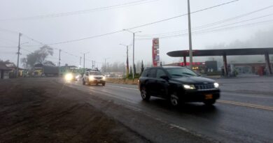 Hoy la vía a Bogotá quedará en un solo sentido de 3 de la tarde a 10 de la noche