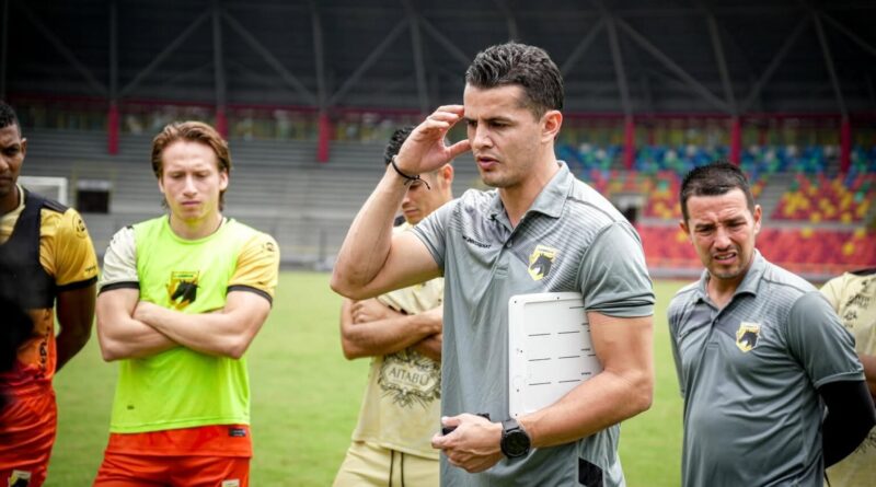 Tras derrota ante el Inter de Bogotá, salió el técnico de Llaneros Fútbol Club